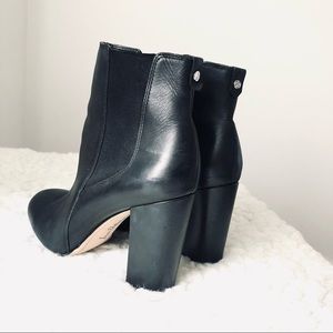 Sam Eldeman booties black 8.5